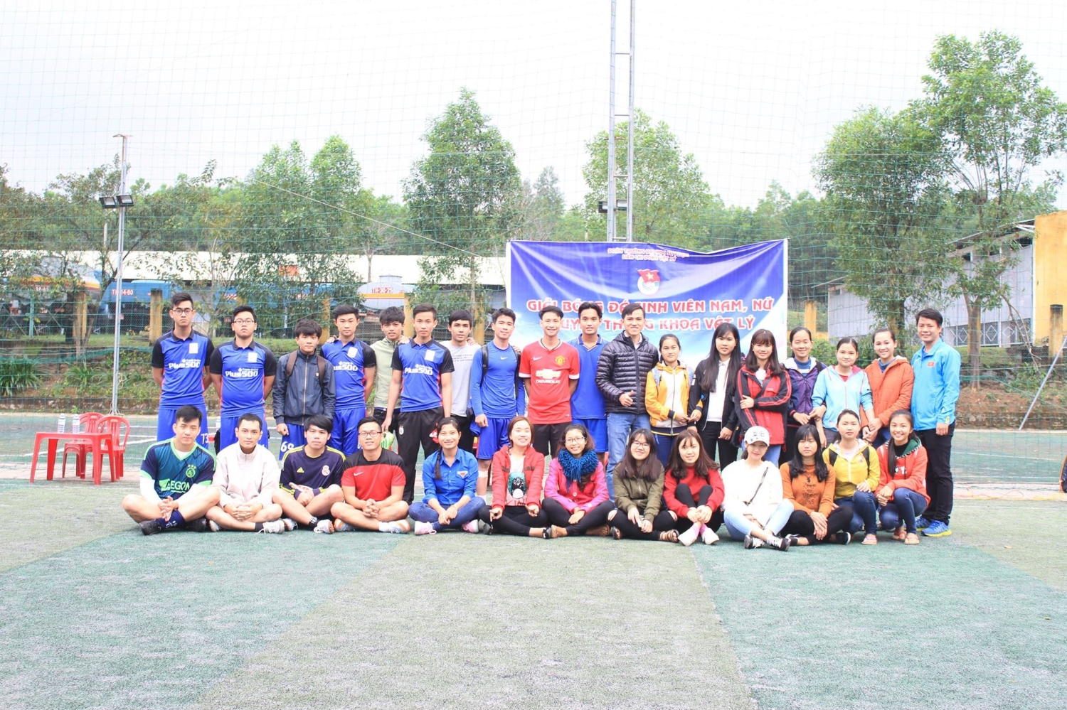 Football championships in Falcuty of Physics - UED - UD